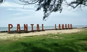 Pantai Lamaru